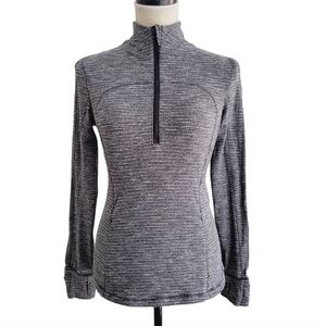 Lululemon Run Briskly 1/2 Zip High Neck Pullover‎ Shirt Top